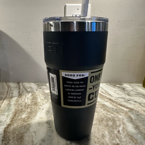 YETI 26 ounce drinking cup. Rambler model - Picture 4 of 7